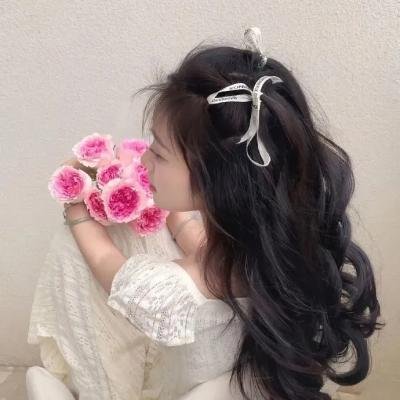 泰蒂娅·吉拉